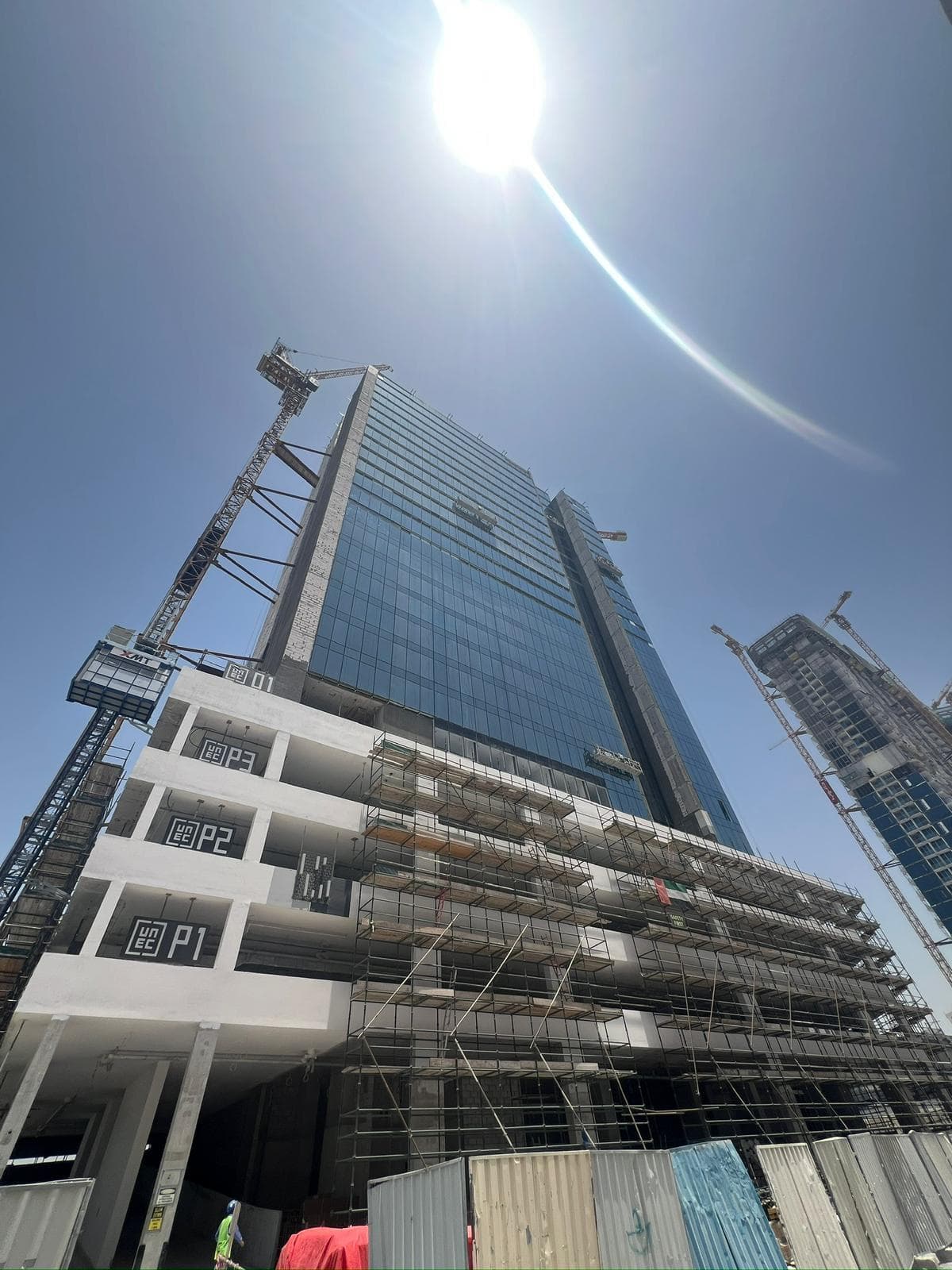The First Collection Dubai Sports City - Construction