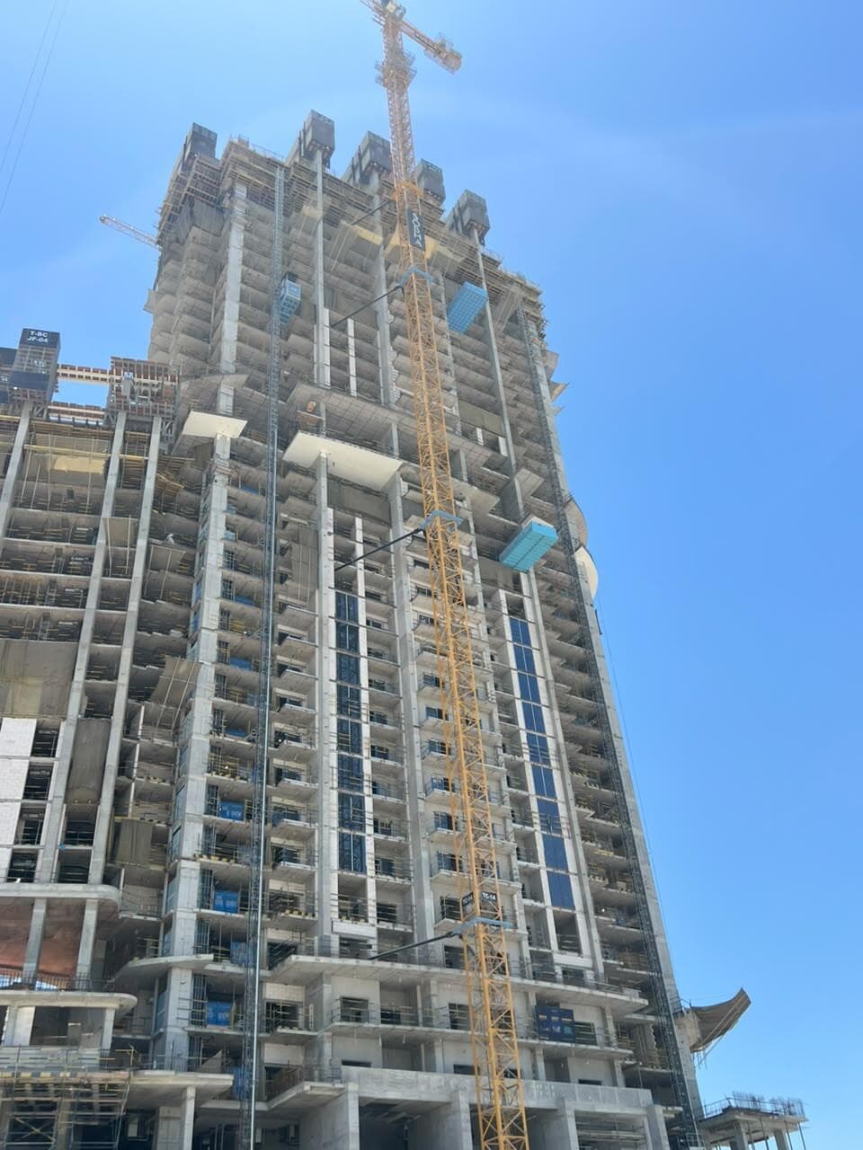 Skyscape Altius - Construction