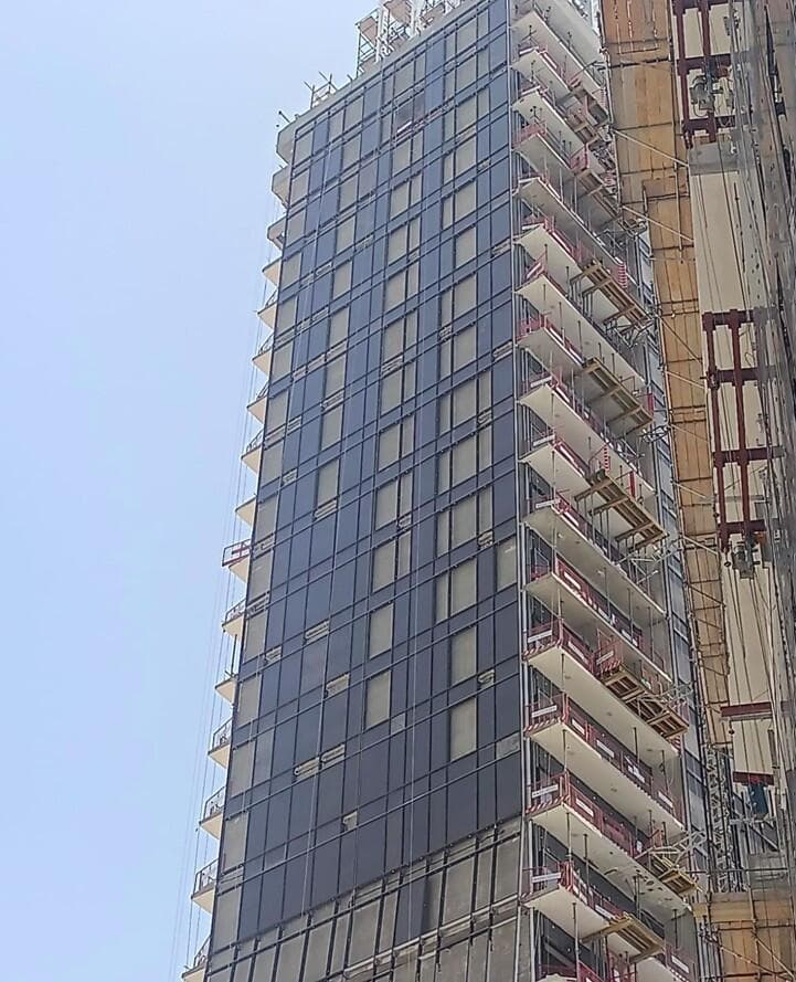 Riviera Reve - Construction