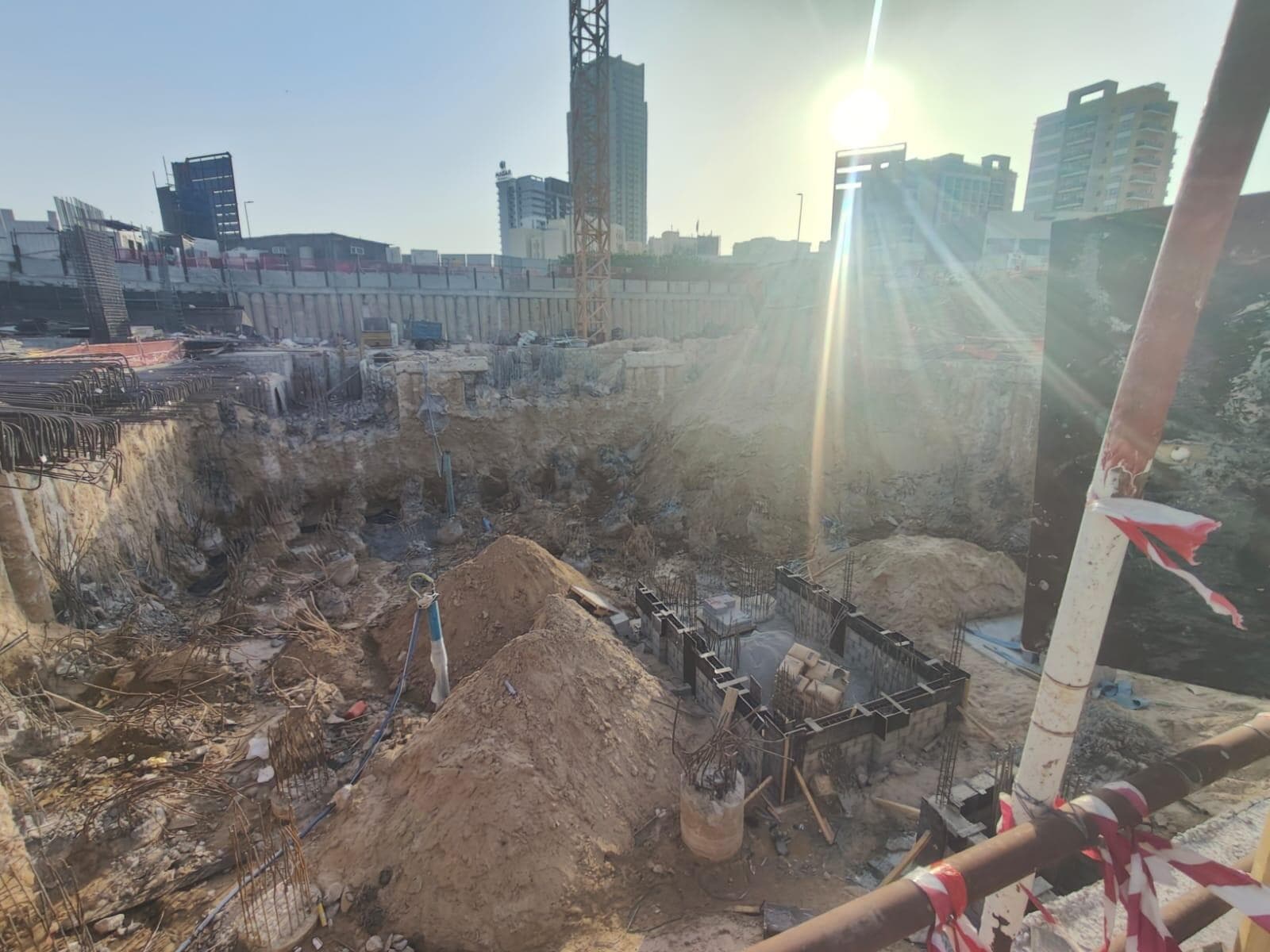 Jade Tower - Construction
